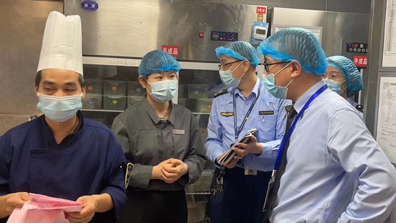预制菜餐盒材质大揭秘：PP与PET的差异化解析