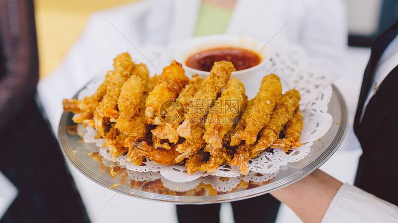 上海食品OEM代工厂家：揭秘代工背后的品质密码