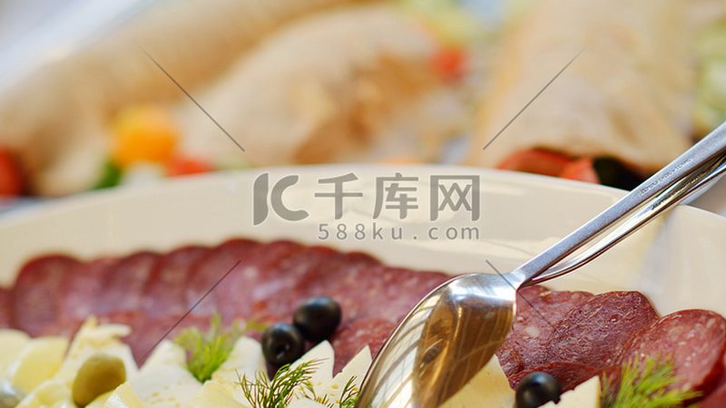 揭秘食品OEM代加工：揭秘背后的产业链与选择要点