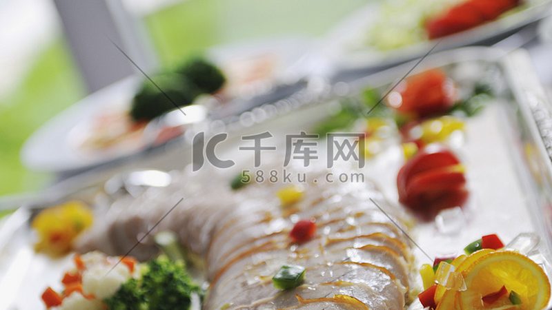 新手做食品批发加盟注意事项：揭秘行业潜规则与合规要点